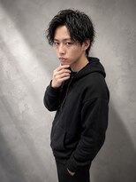 ゼロスバーバー(0's BARBER SHOP) 束感黒髪ウルフ人気流行ナチュラル無造作メンズ