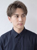 プーン(POON)&nbsp;大人センターパート×アッシュベージュショート