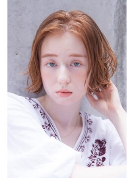 テイラー(Taylor) [Taylor]  ☆ジンジャーアッシュxくせ毛風ウェットボブ