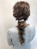 ノル(nol.)&nbsp;［Toshi'sアレンジ］柔らかく見えるお呼ばれ編みおろしヘア