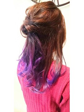 ビヤンカ(Biyanka) 艶やかなパープル