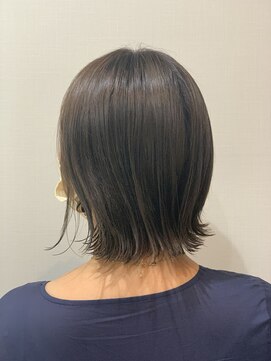 エン バイ スマイル(en by smile) 大人可愛い20代30代40代切りっぱなしボブラフショート◎