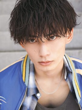 アルファ 新宿(alpha) サーフカール/ 刈り上げセンターパート/ブルーブラック[新宿駅]