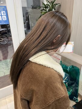 ヘアアンドメイク 心座(hair&make) ツヤ髪グレージュ