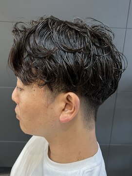 ニアウ 伊勢崎連取店(Niau) メンズマッシュパーマツイストスパイラルパーマ波巻きパーマ