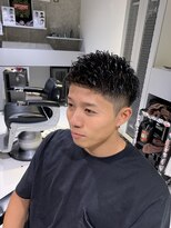 フランクスバーバーザスタンド(Frank’s barber the stand) スペインカール/スパイキーショート/フェザーパーマ/飯田橋F