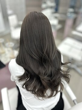 アイシー 表参道(ICY) 透明感オリーブベージュオリーブグレージュブリーチなし＊RINA