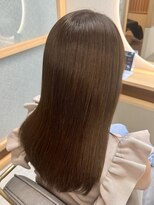 イゾラ(isola)&nbsp;【isola】質感再整カラー/小顔/20代30代/ミディアム