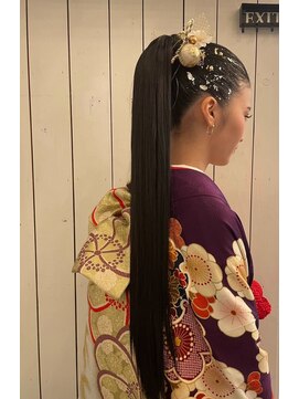 シークレットミラーズ(SECRET MIRRORS) 卒業や成人!冠婚葬祭ヘアセット