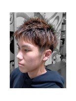 九もんヘアースタジオ スパイキーショート