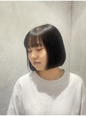 ぱつっとボブ
