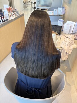 シダ(sida SAIIN) 【高城】美髪縮毛矯正