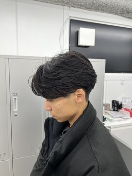 ロエ 元町店(Loe) 横浜フェザーパーマ/フェザーショート/石川町/元町中華街