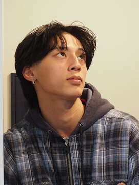 ブリーチ 静岡店(BLEACHi) くびれるミニウルフ×テーパーフェード