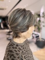 ステア ケース(stair case)&nbsp;ローライトで立体感と引き締め効！　白髪ぼかし