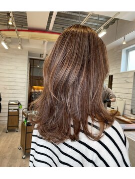 フレリス(FreRis) ベージュ　ハイライト