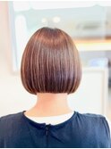 クラシックボブ×ベージュ系カラー×ハイライト