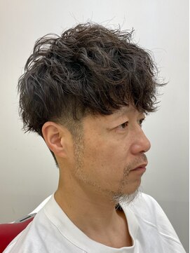 エイル(AILE) ツイストピンパーマ/ツーブロックマッシュ/束感/波巻き