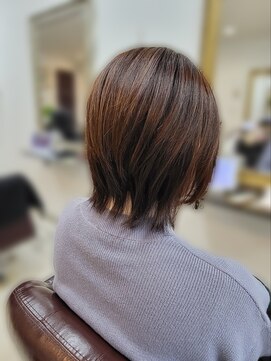 ヘアデザインロアール 元町店(Hair Design LOIRE) ボブ×ウルフ×ベージュ系カラー