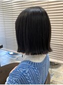 切りっぱなしボブ×グレージュ