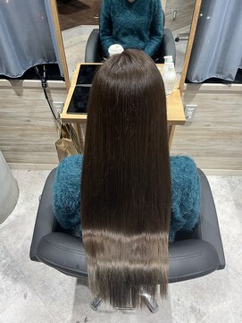 リーオオサカ(Lee Osaka) 髪質改善　トリートメント/kana