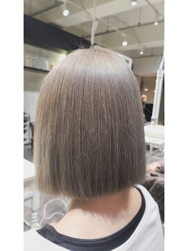 ナイン(N INE.) シルバーベージュ