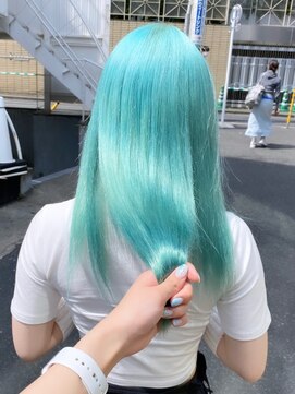 リル ラウム 原宿(LiL Raum) ライムグリーンカラー/原宿/ダブルカラー/レイヤーカット