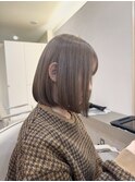 大人なグレージュカラー