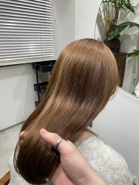 グラフ 立川(Graph.) ブリーチなしダブルカラー Aujua髪質改善トリートメント