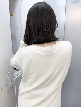 イコ 表参道原宿(ico) オリーブグレージュ イルミナカラー 切りっぱなしボブ