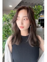 ロジ イン トゥバレー(LOWG in TOWVALLEY)&nbsp;大人ナチュラルセミロング