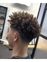 カイ(X) テーパーフェード スパイキーアフロ