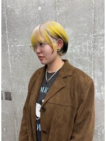 オーン(OOn)&nbsp;ホワイト×イエロー×エンドブラックのミニボブ