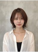 切りっぱなしミディアムレイヤーボブ