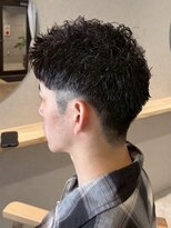 キリ 逗子(kiri)&nbsp;逗子葉山メンズショートメンズパーマ刈り上げアップバング眉M148
