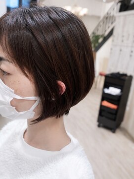 ルシードスタイル クリザンテーム 扱いやすい大人のショートボブ