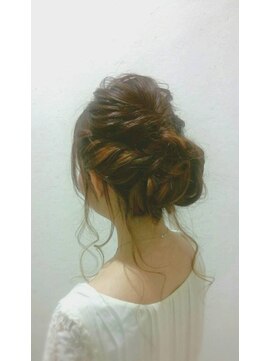 ドゥ ヘア デザイン(Doux hair design) おくれ毛が可愛い☆くるりんぱアップ