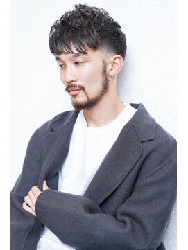 メイドマンバーバーショップ 西宮北口(MADE MAN BARBER SHOP) 【西宮初かりあげ専門店☆】フェードバーバーツーブロビジネス