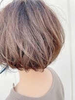 ルーファス 恵比寿 渋谷(Ruufus)&nbsp;40代白髪ぼかしハイライトショート【Ruufus恵比寿渋谷】202202