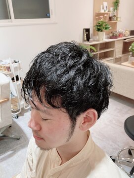 ベース(BASE) 癖毛メンズスタイル