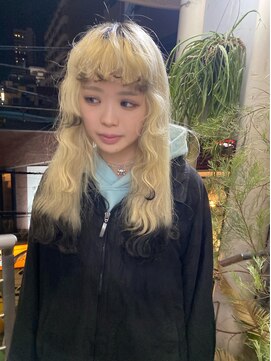 フィン(fin,) Ayato/セクションカラー/グラデーションカラー/ペールベージュ