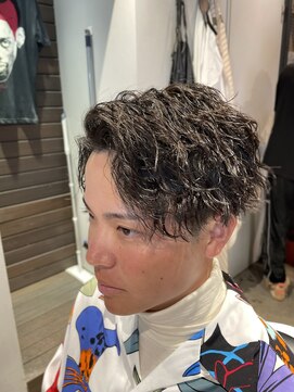 チルチェア 吉祥寺店(CHILL CHAIR) ツイストスパイラルパーマ <理容室><吉祥寺><バーバー>