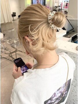 ランテルディ 渋谷(LANTERDIT) ハイトーン シルキーベージュ ミディアムレイヤー