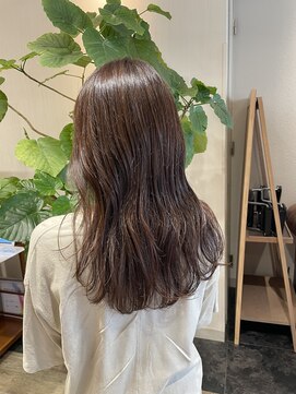 アン バンダイ(Ann BANDAI) ラフなゆる巻きレイヤー×アッシュブラウン