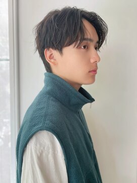 ハニーシブヤ(HONEY shibuya) ナチュラルセンターパートショート刈り上げなし２