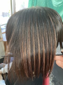 ジュジュ jou jou ハイライトの髪質改善縮毛矯正