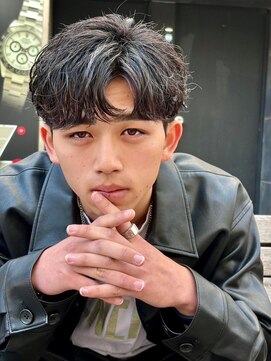 オム ブランシェ(HOMME BLANCHE’) 韓流リバースコンマバングマッシュ