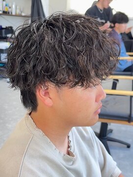 フゥ 宇都宮(FeU) 波巻きパーマメンズパーマメンズヘアツーブロックツイストパーマ