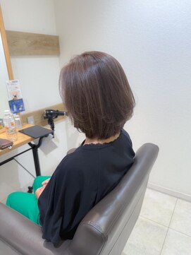 ミラバイケンジ 藤沢(Mira by KENJE) 白髪ぼかし　脱白髪染め　【藤沢　藤沢駅】