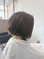 ニーラ バイ ニライカナイ 八幡宿店(Neela By Nirai Kanai)&nbsp;ボブ/ミニボブ/ブラウン/柔らかい丸み/刈り上げ/白髪/ハイライト